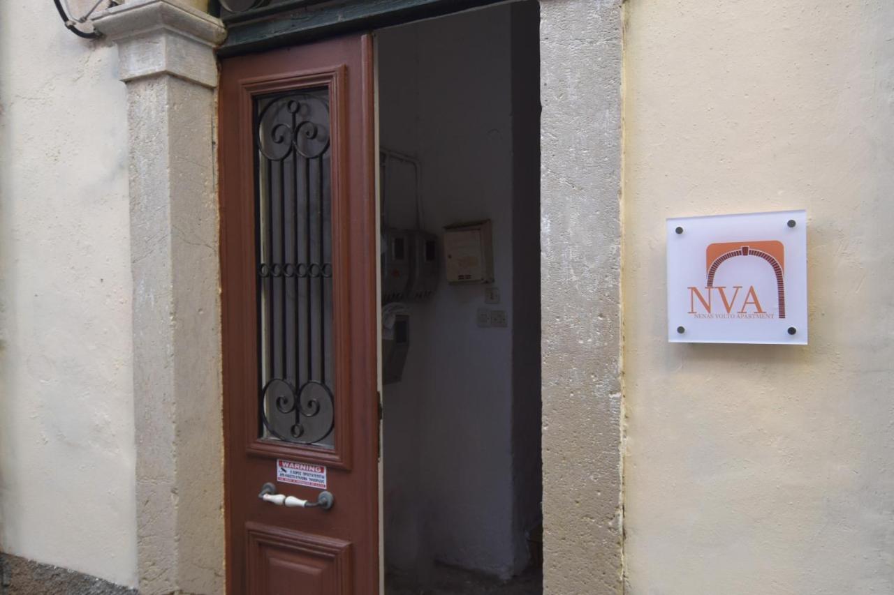 Nenas Volto Corfu (city)